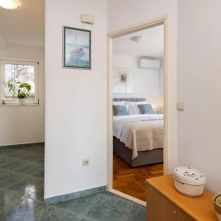 Sunny Nora Apartamento Omiš