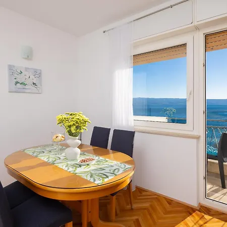 Sunny Nora Apartment