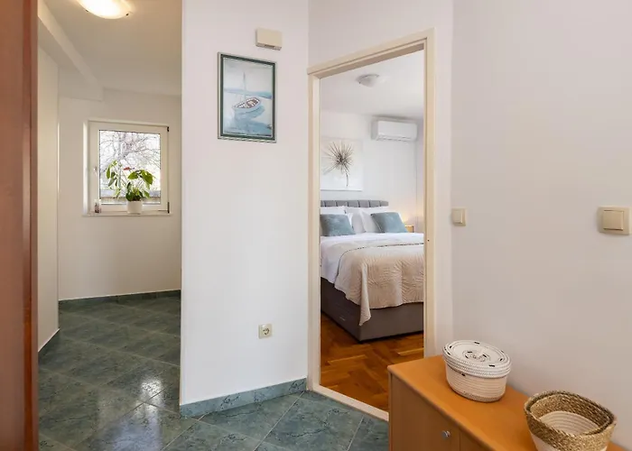 Sunny Nora Lejlighed Omiš