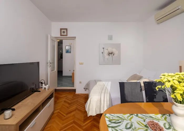 Sunny Nora Lejlighed *